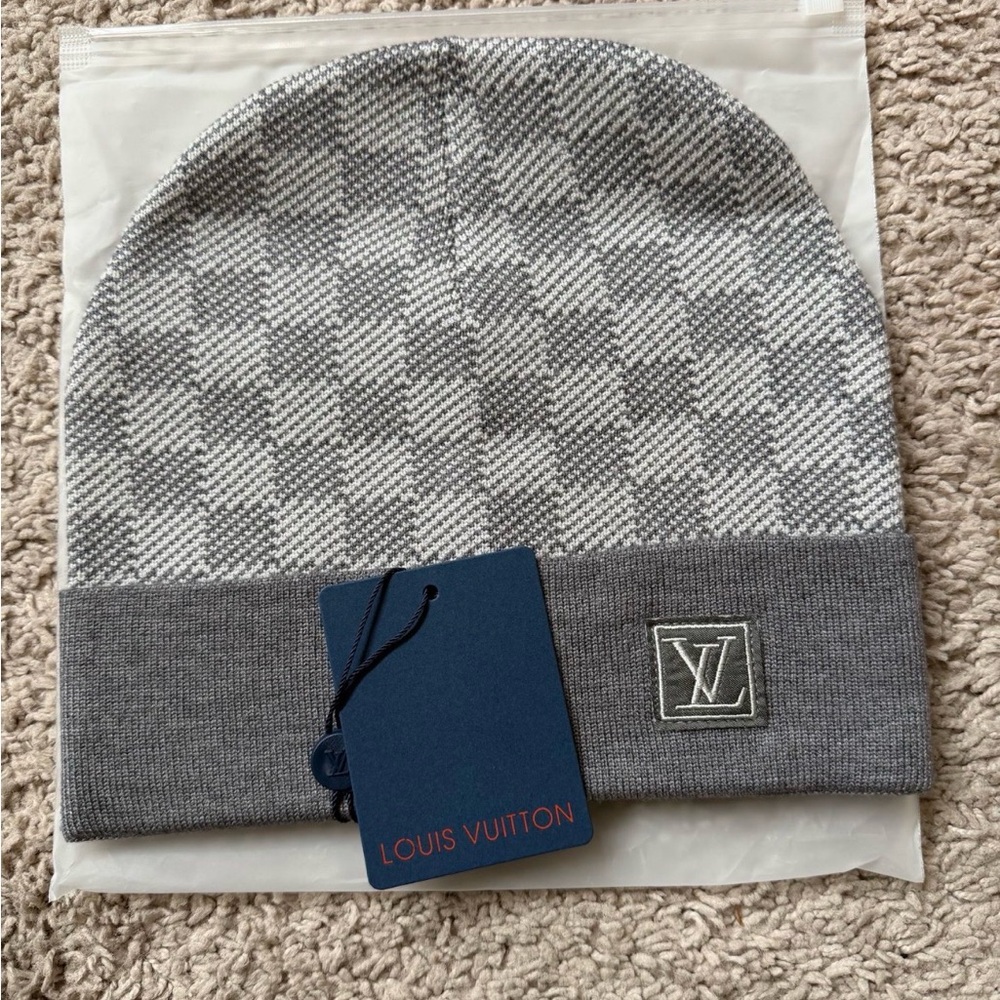 Lv beanie